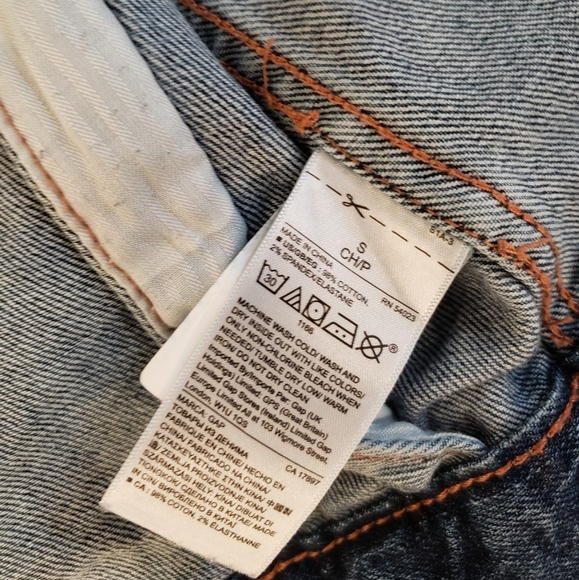 Women's Blue Gap Jean Jacket - Picture 4 of 5